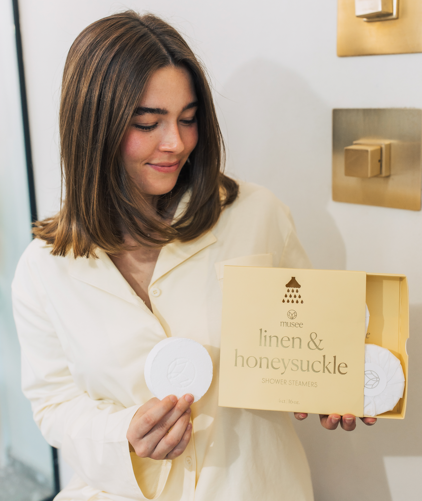 Shower Steamers- Linen and Honeysuckle