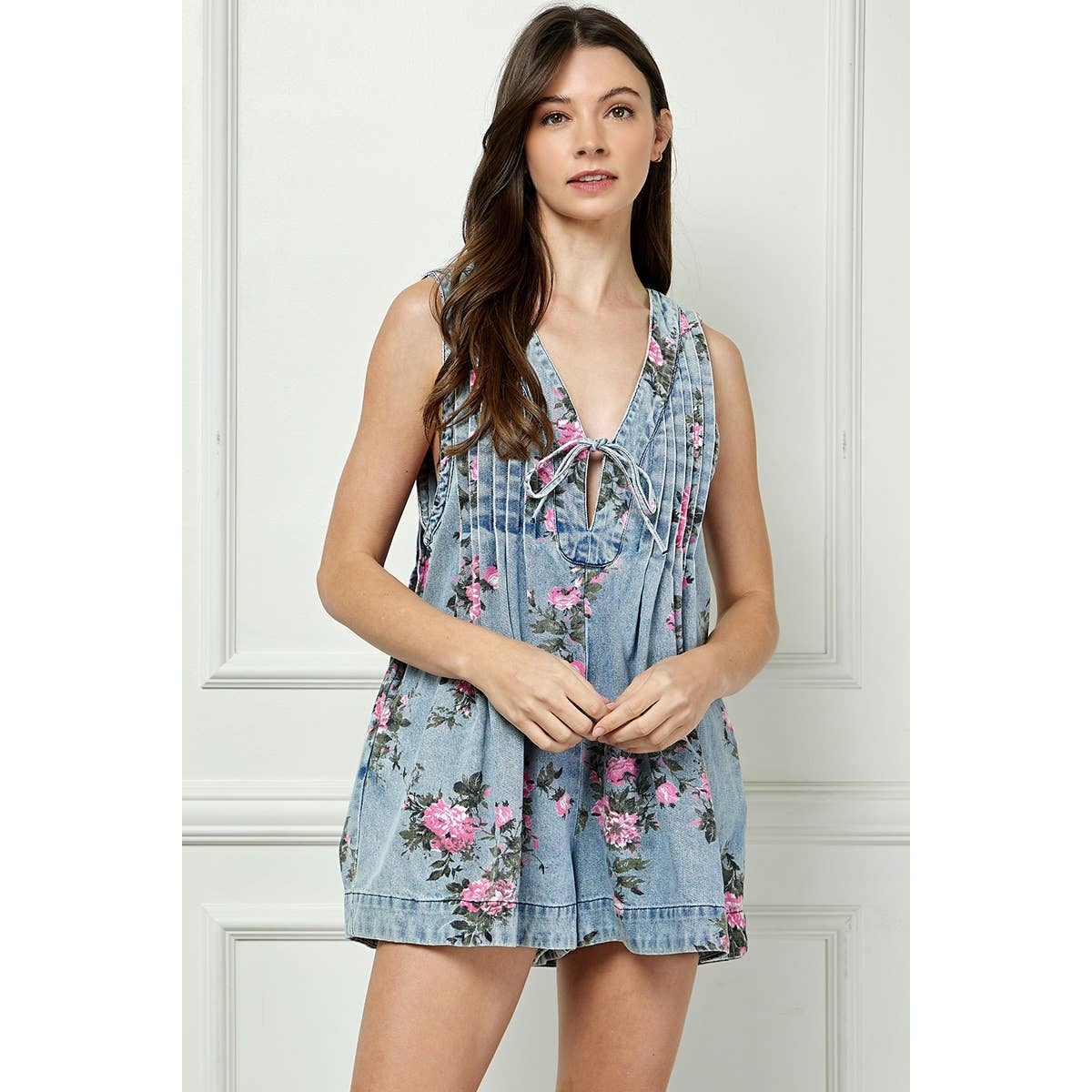 Printed Pleated V Neck Sleeveless Romper