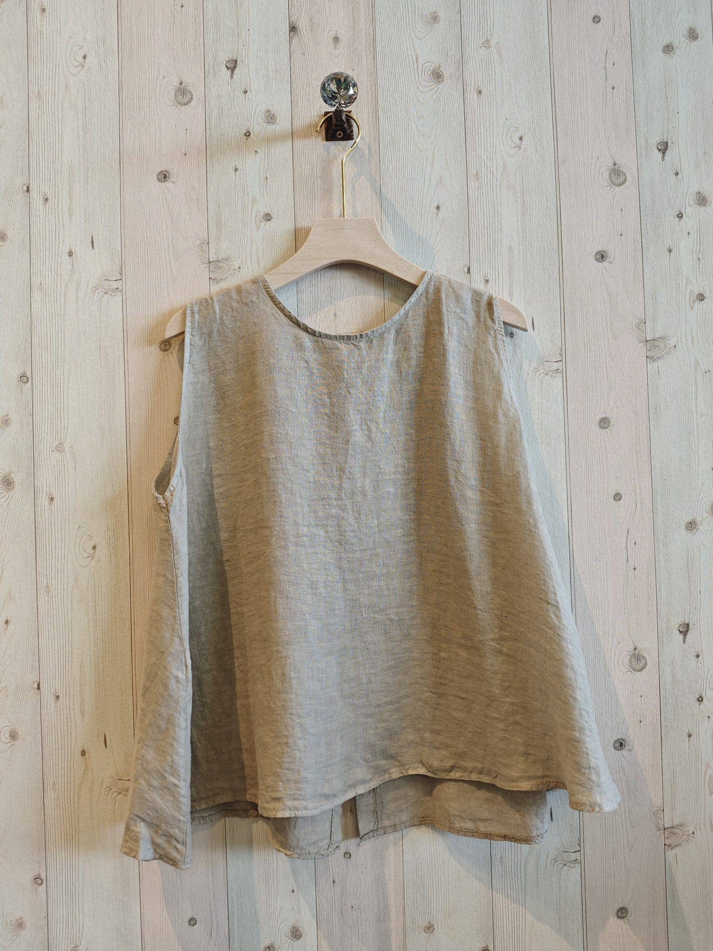 Tank - Sleeveless Button Down Linen