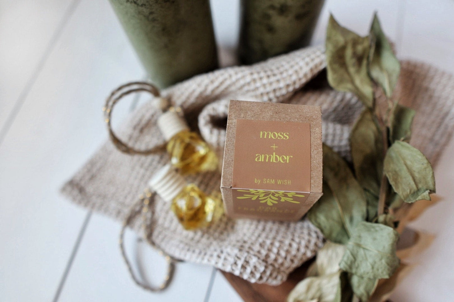 Car Freshies - Moss + Amber