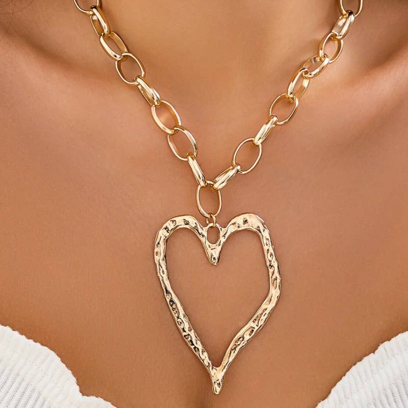 Necklace - Statement Hammered Open Heart