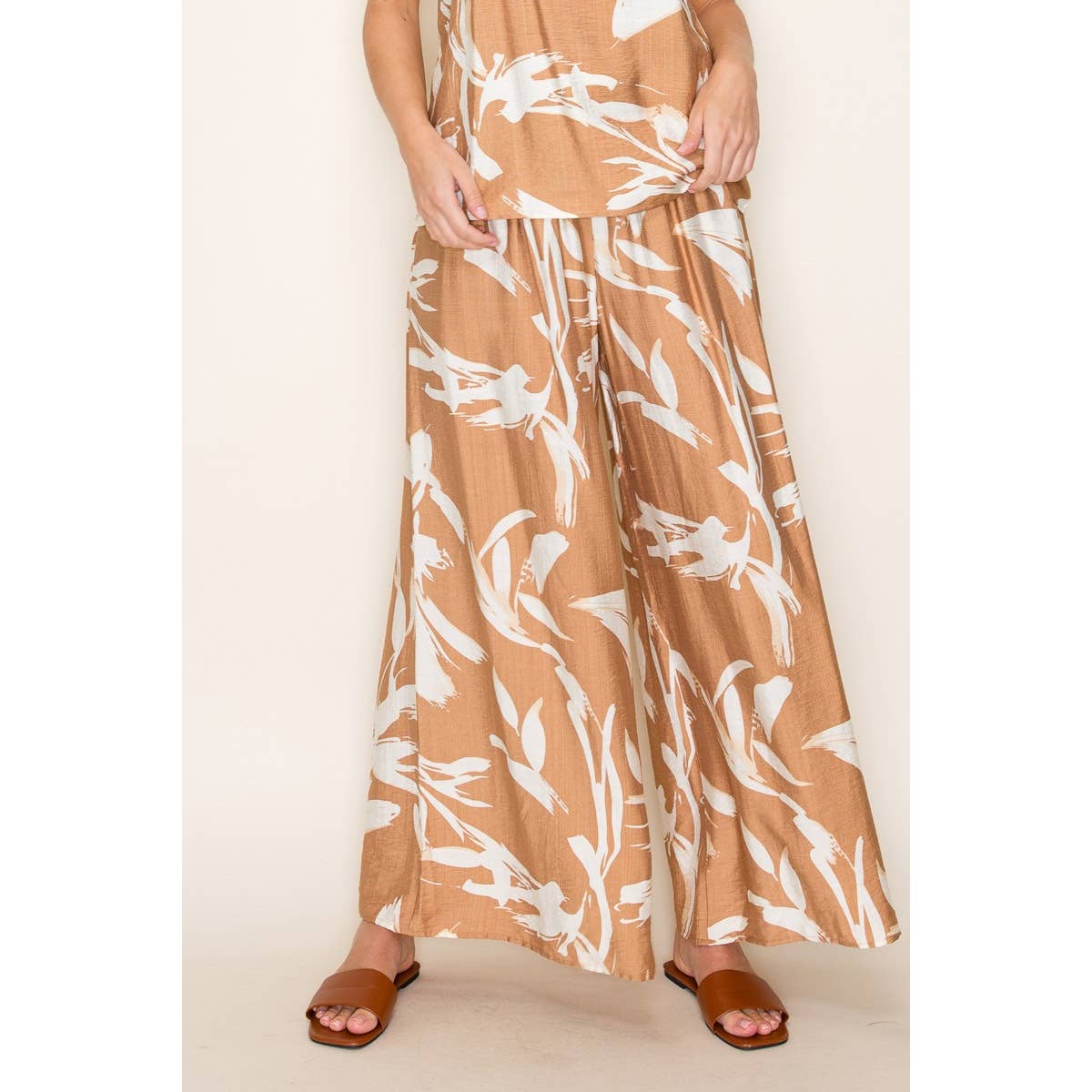 FLORAL PRINT PANTS