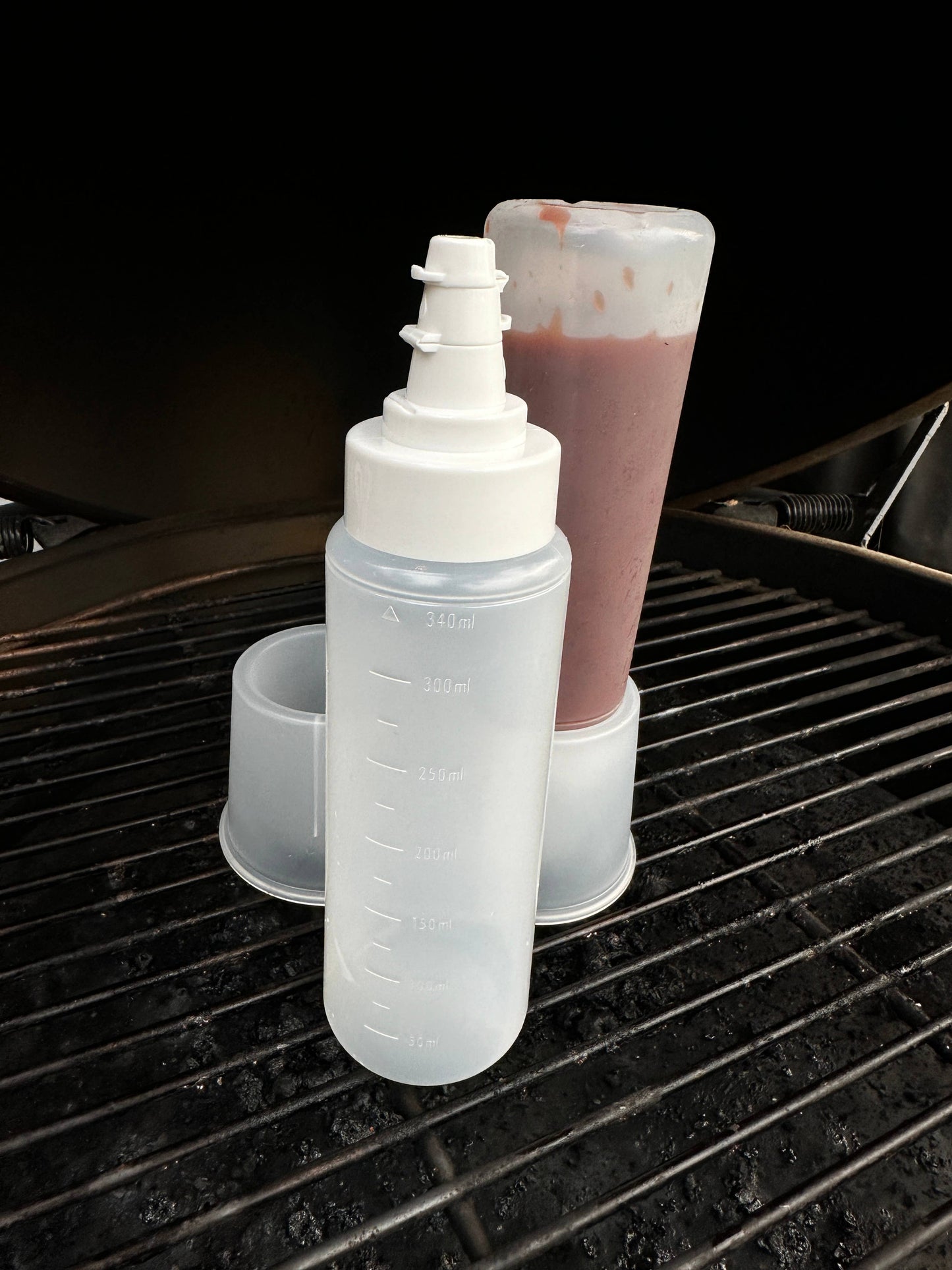 Dual Flow Sauce Bottle