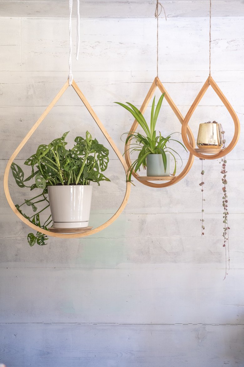 Large Teardrop Hanger