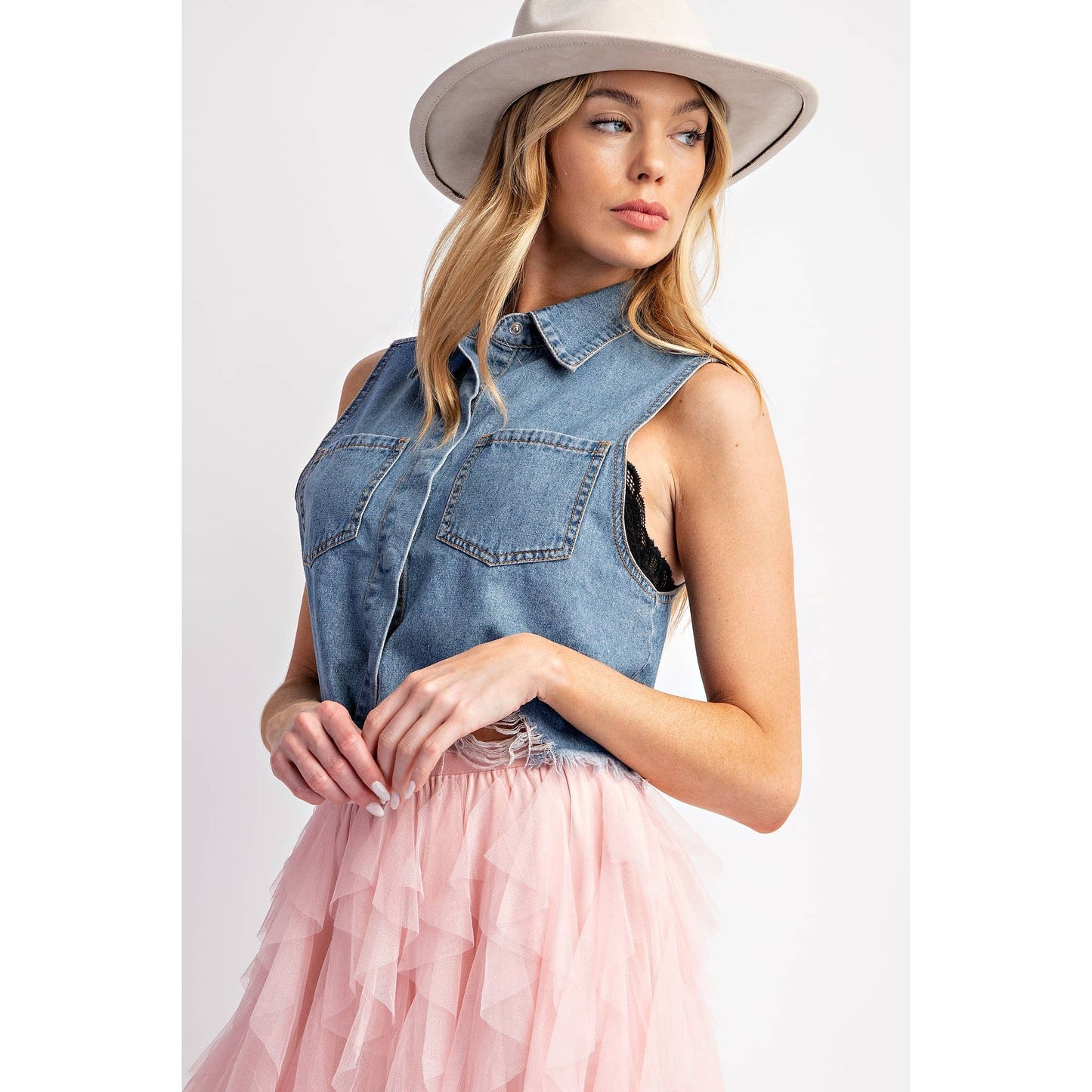 Top- Denim Washed Sleeveless