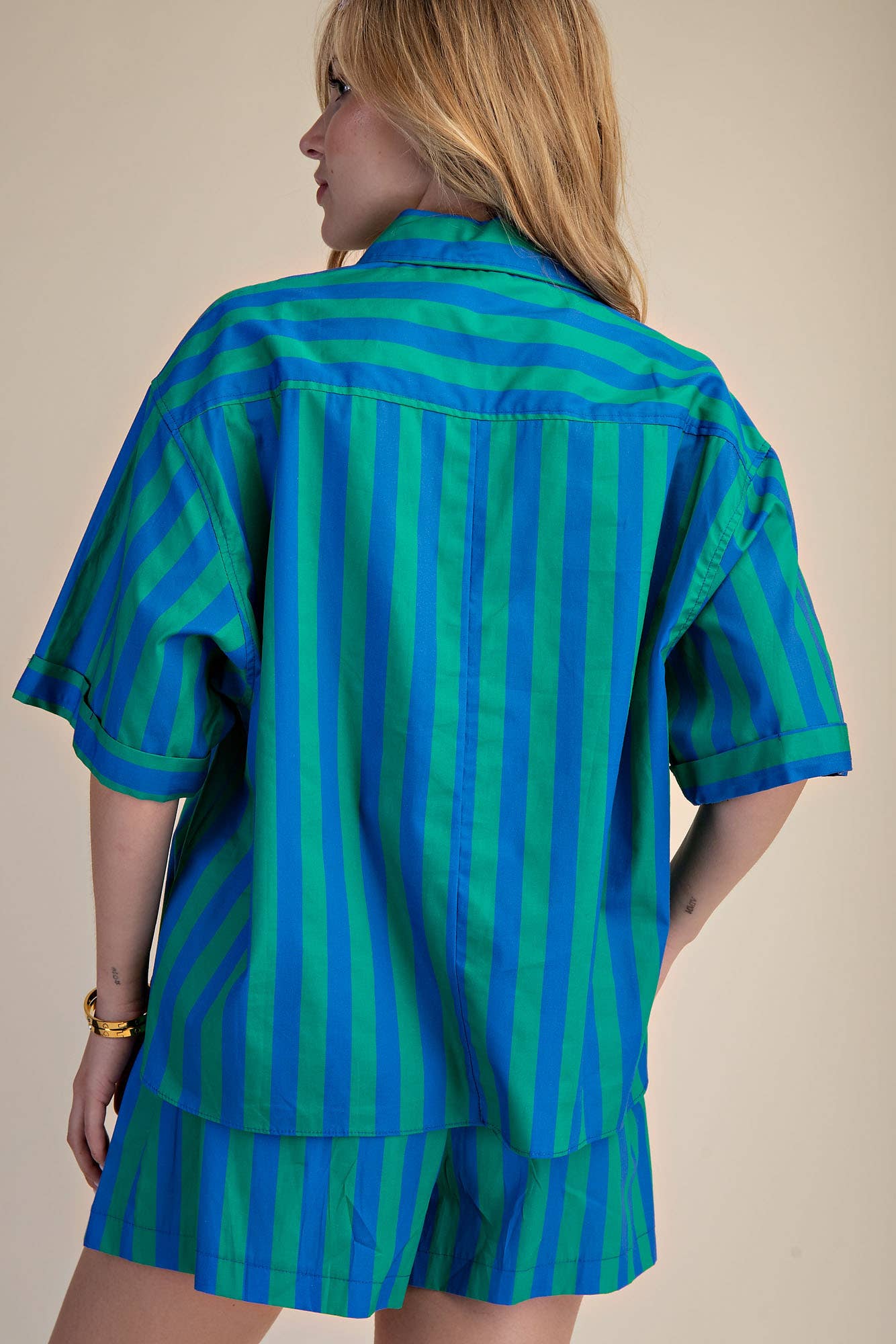 Shirt - Collar Neck Button Down