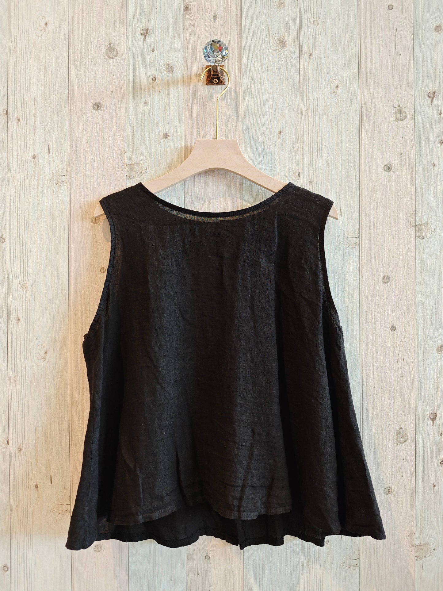 Tank - Sleeveless Button Down Linen
