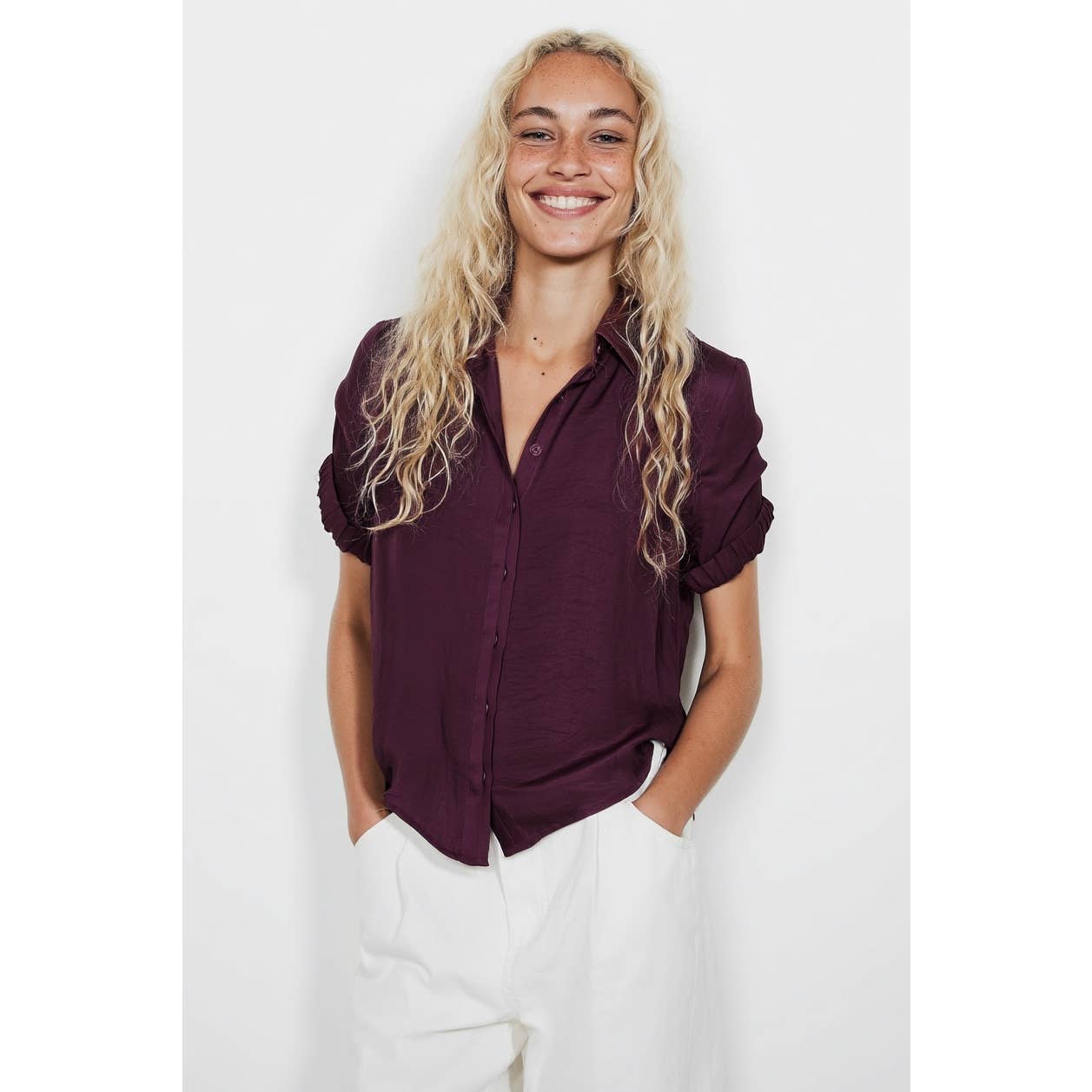 Blouse Pinned Short Sleeve