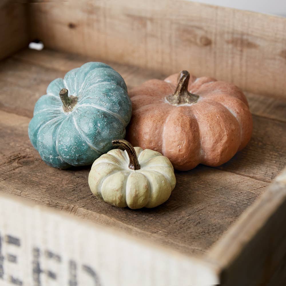 Medium Resin Harvest Pumpkin | Teal