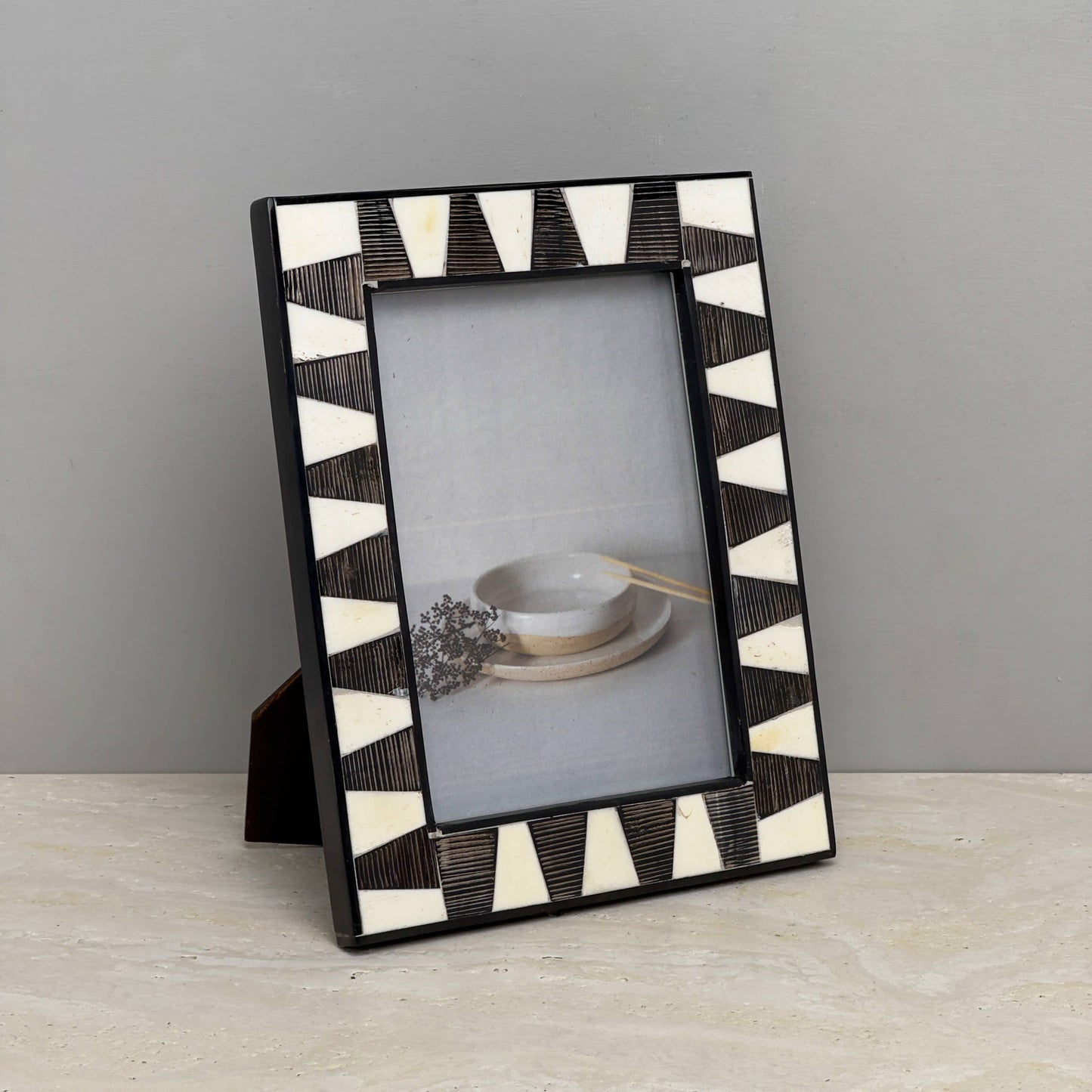 Photo Frame- Black Fish Horn & Bone