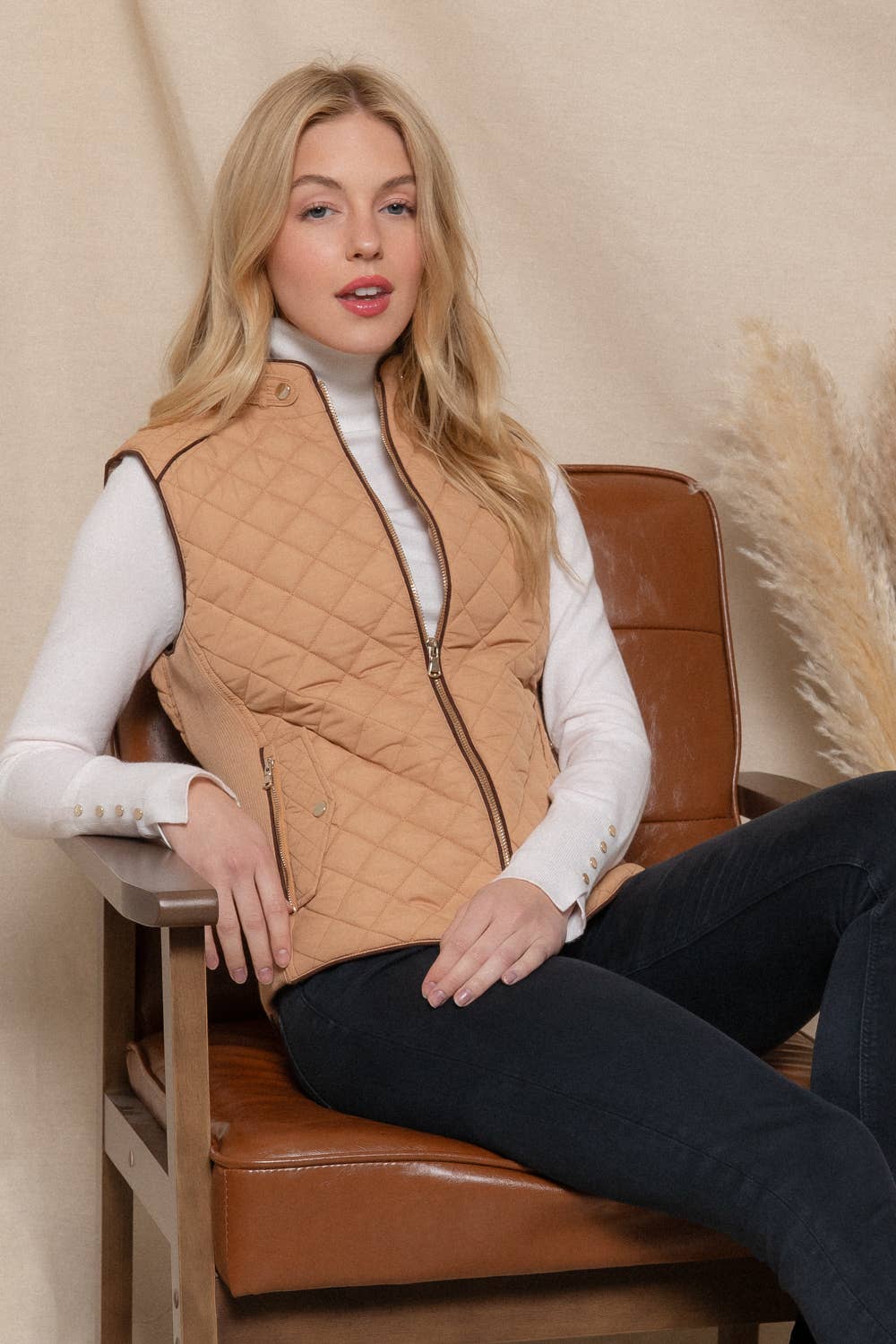 Vest- Quilted Suede Trim