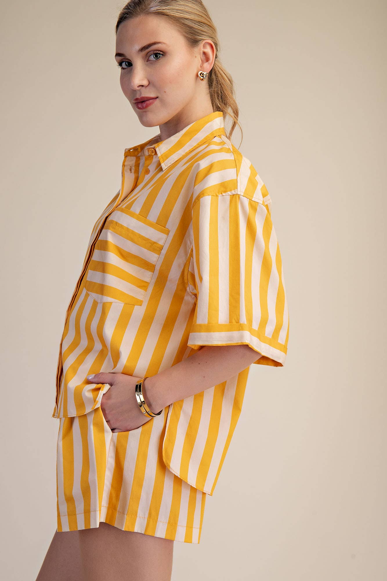 Shirt - Collar Neck Button Down