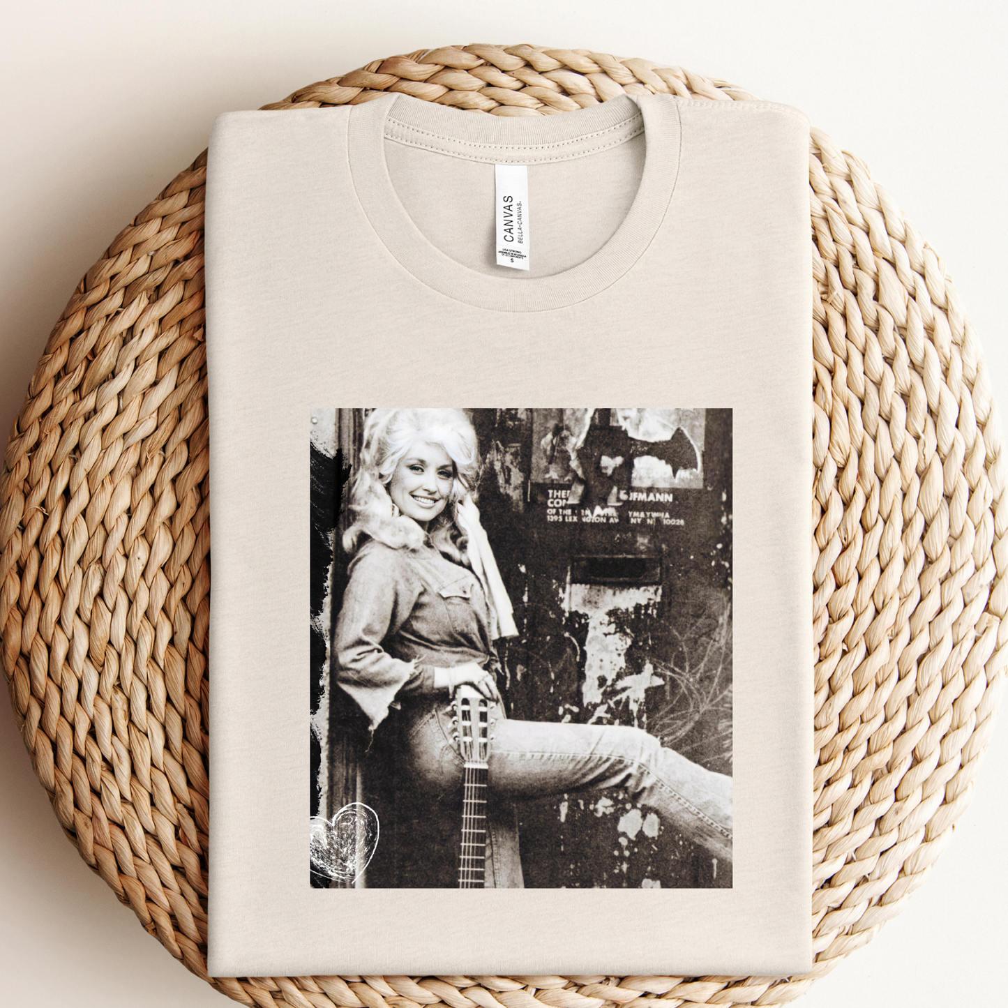 T-Shirt- Miss Dolly Graphic
