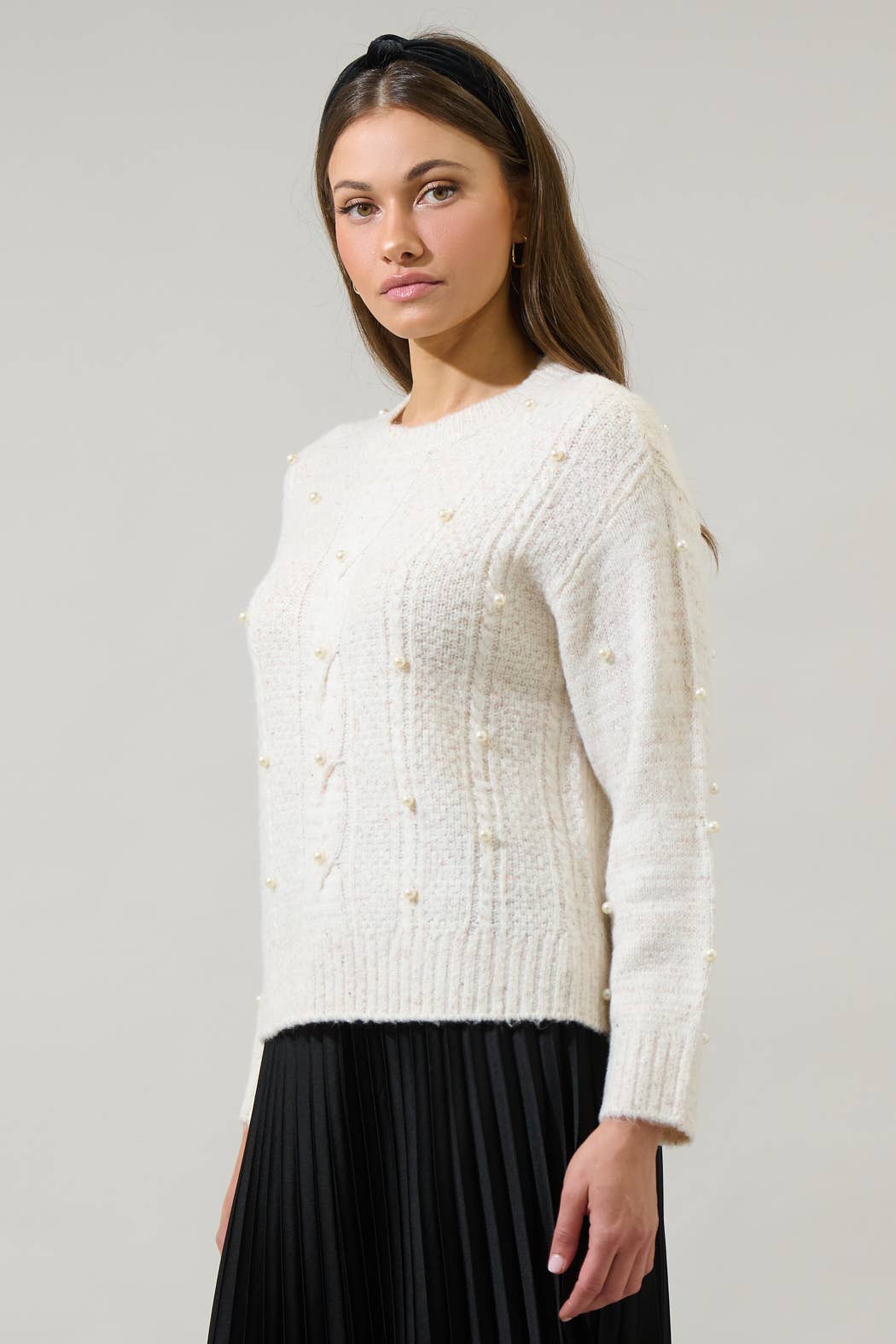 Sweater - Oatmeal Pearl Detail