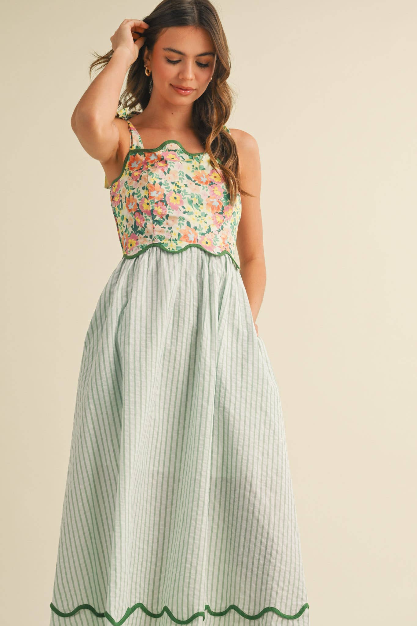 Dress- SCALLOPED MIXED PRINT