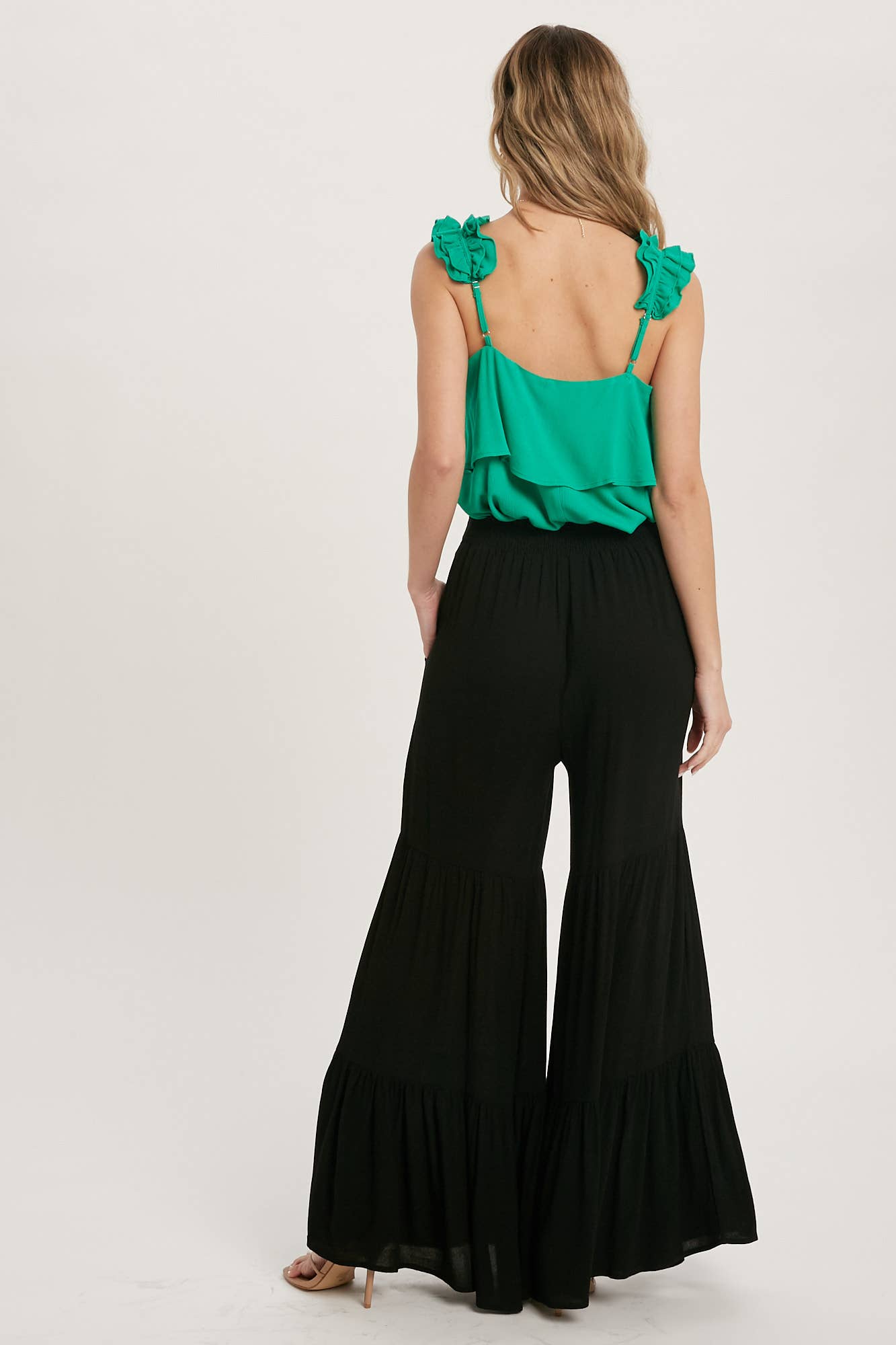 TIERED RUFFLE HIGH WAISTED WIDE-LEG PANTS
