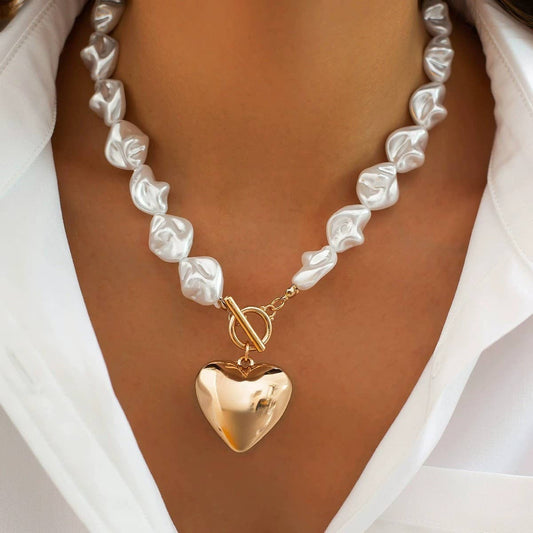 Necklace - PEARL BEADED HEART CHARM TOGGLE