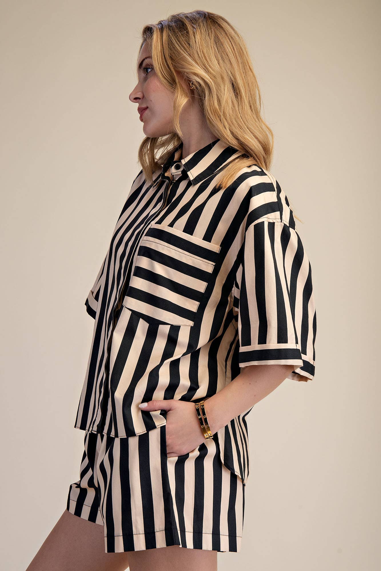 Shirt - Collar Neck Button Down