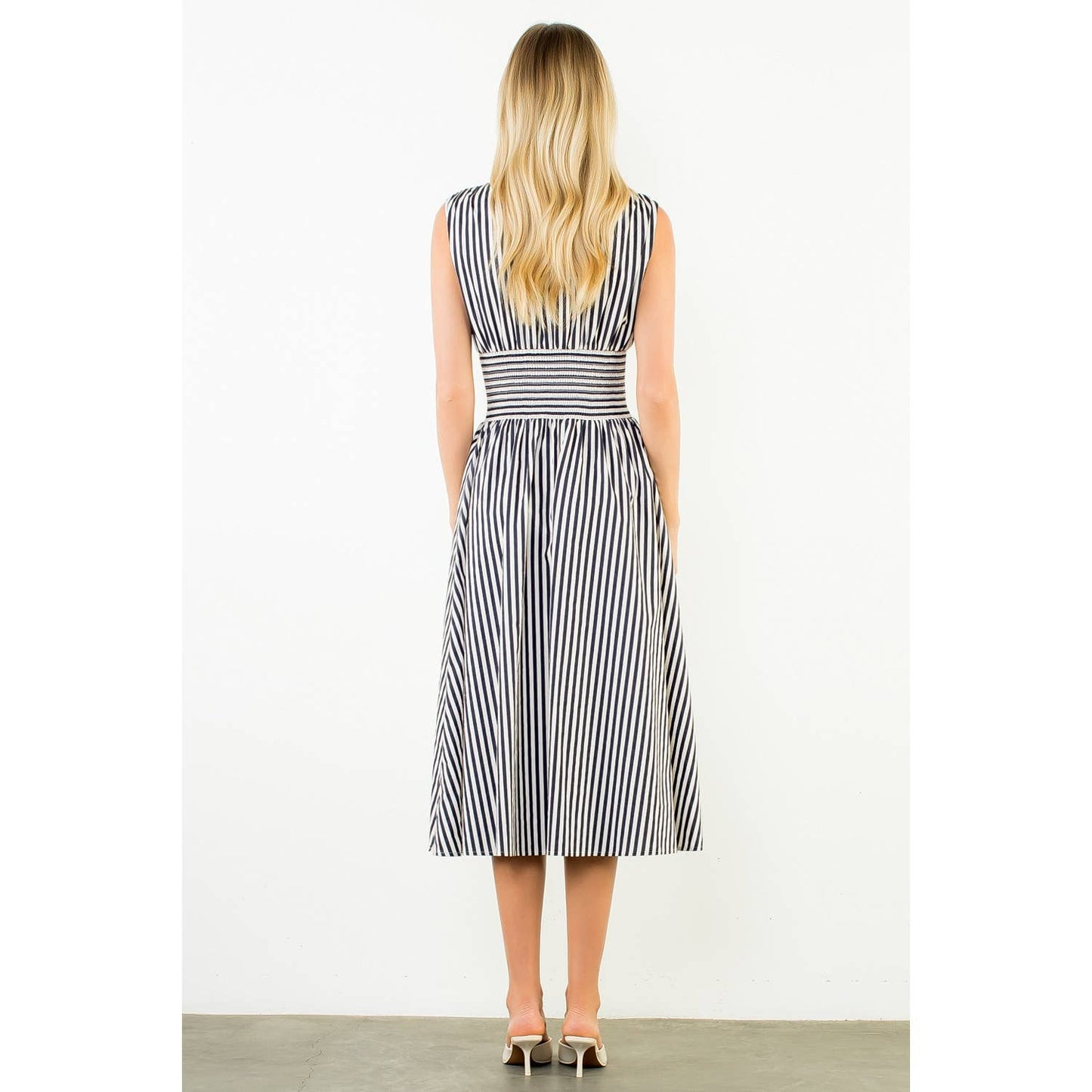 Dress- Sleeveless Vertical Stripes Zippered