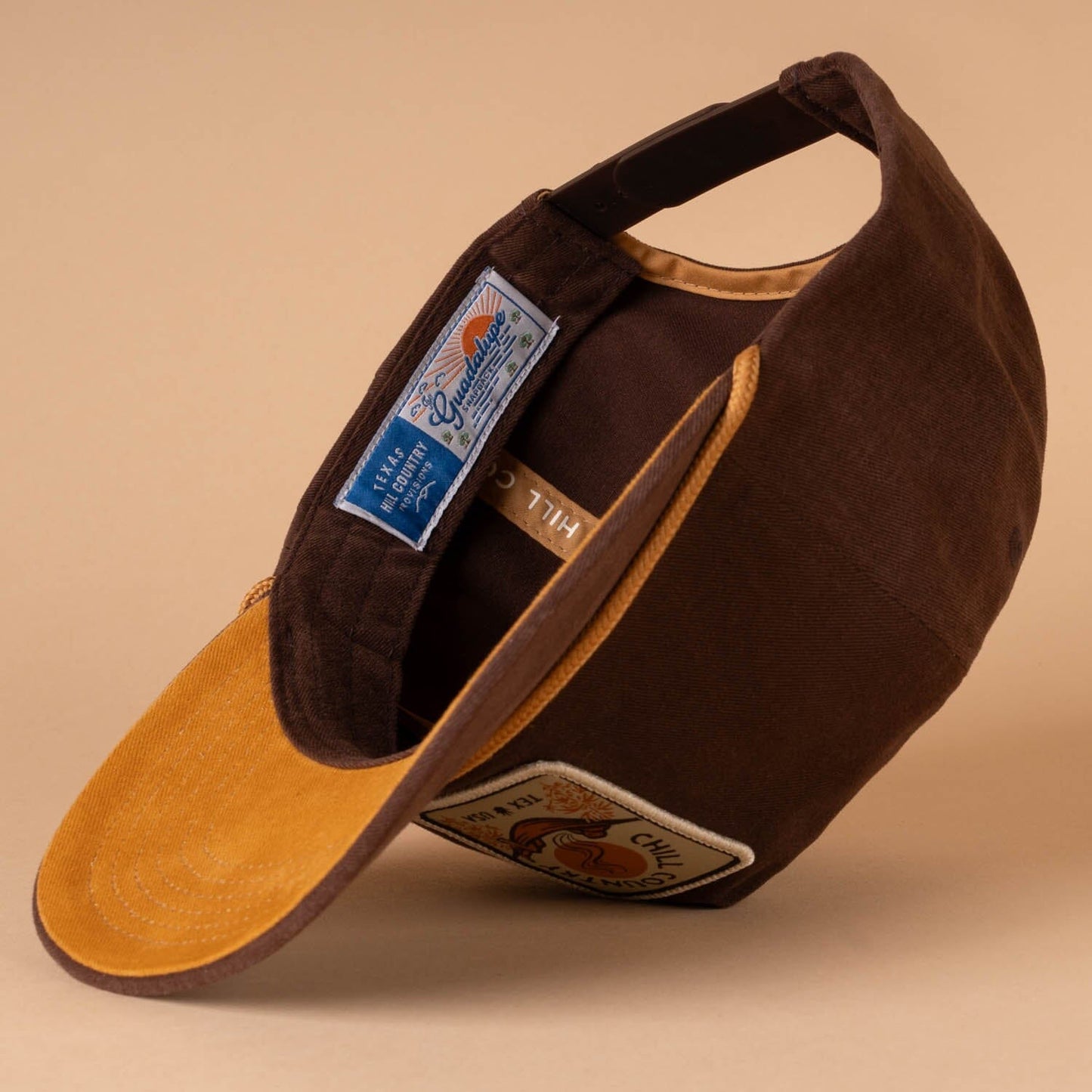 Trucker Hat - Chill Country
