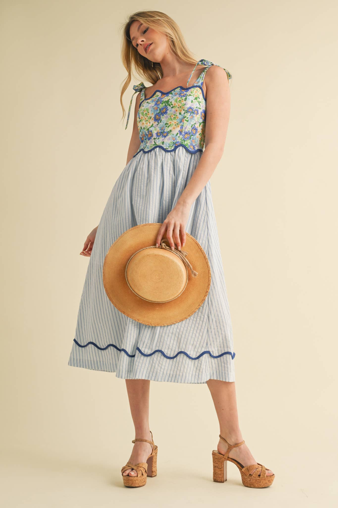 Dress- SCALLOPED MIXED PRINT