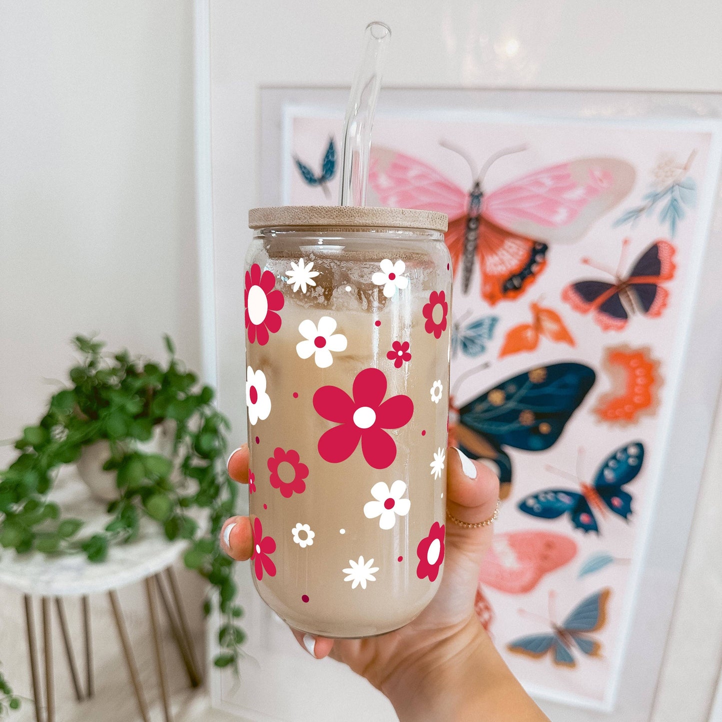 Cup- Red Daisy