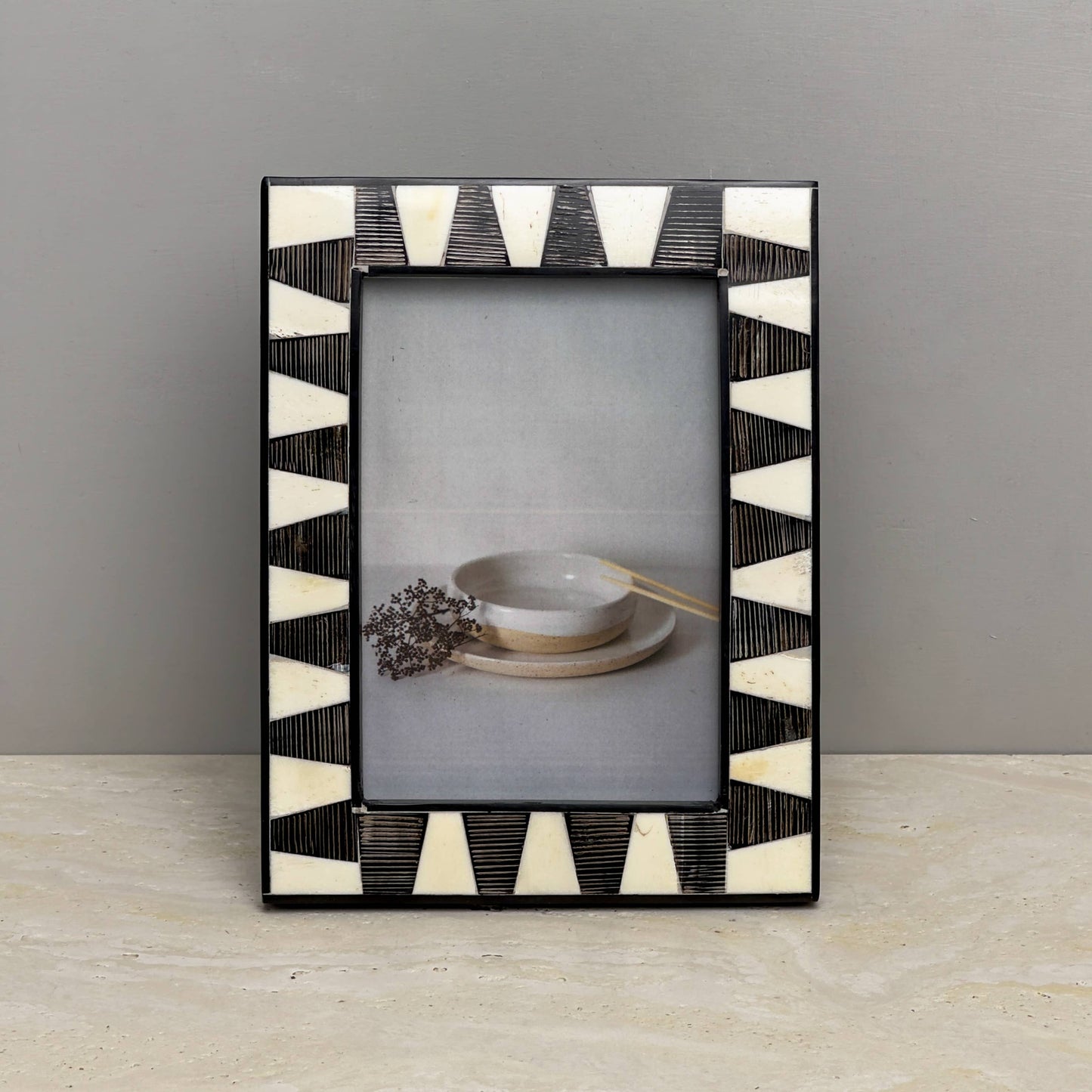 Photo Frame- Black Fish Horn & Bone